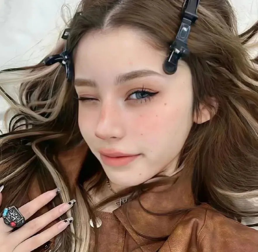 爱在旅途迟暮时